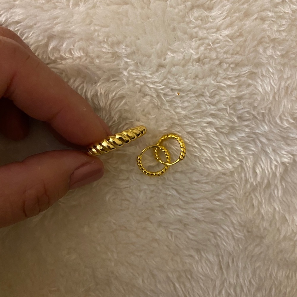 Vermeil dainty earrings and ring mejurii style